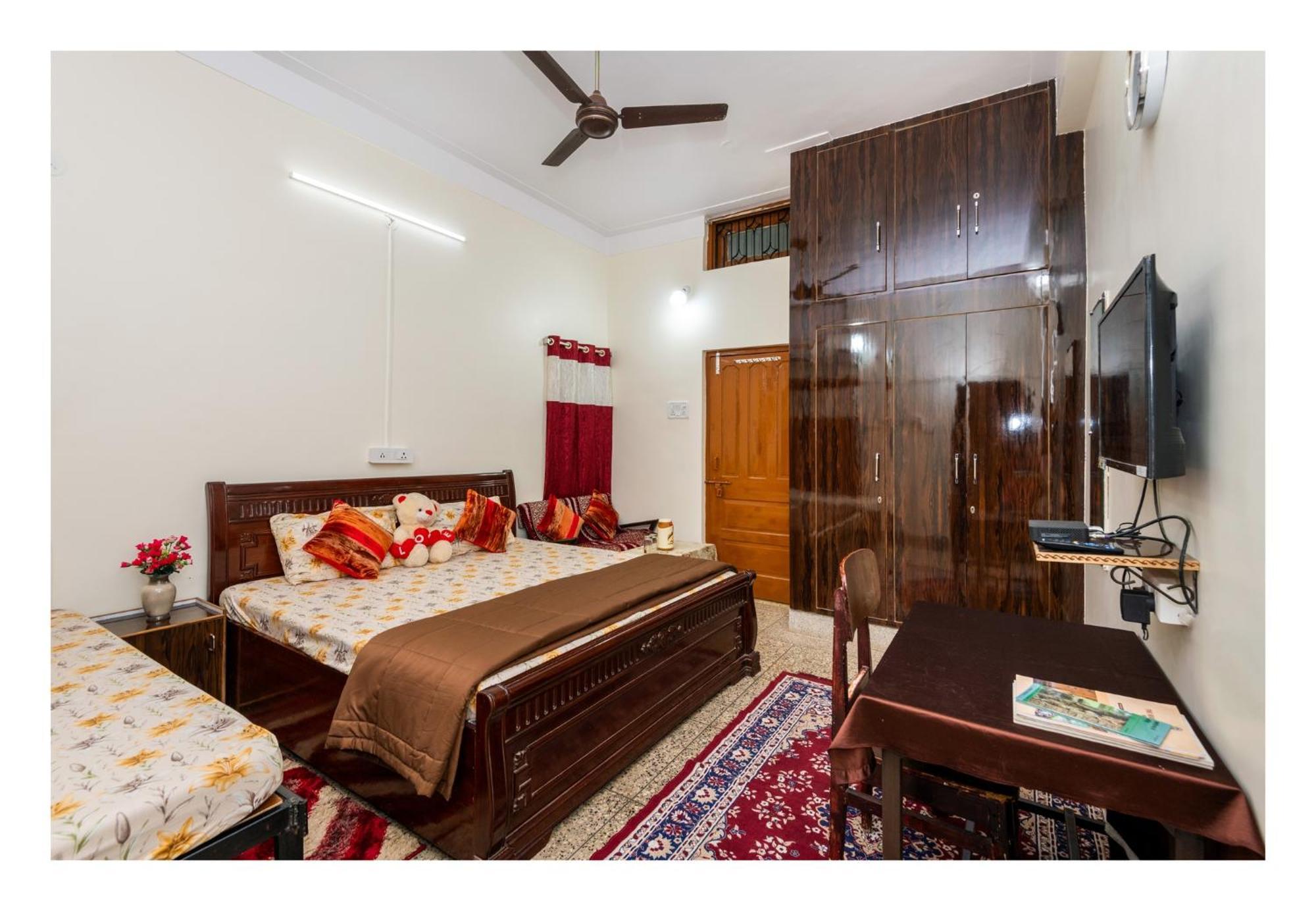 Jaiswal Homestay Jabalpur Zewnętrze zdjęcie